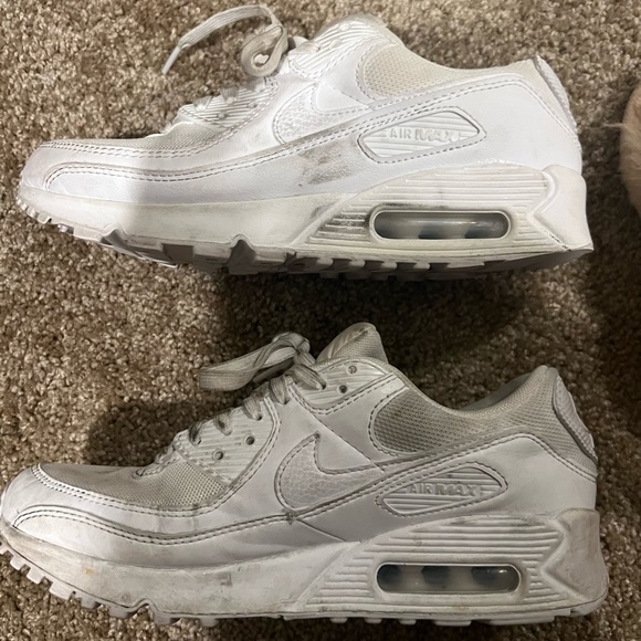 Nike Shoes - NIKE AIR FORCE